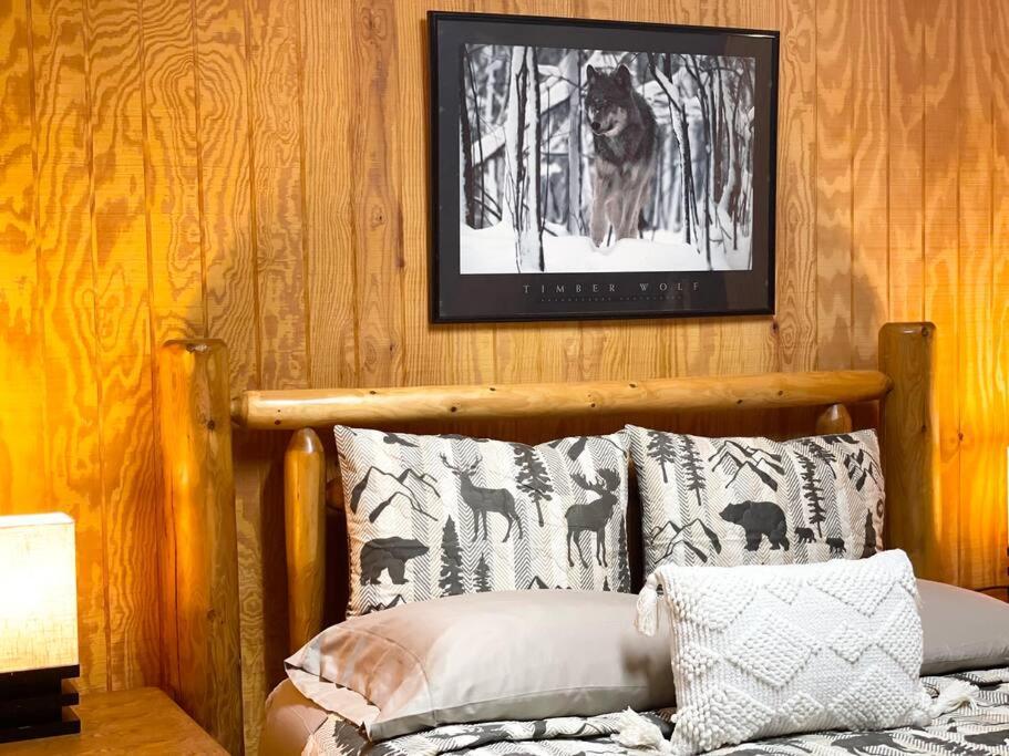 One Of A Kind Rustic Log Cabin Near Bryce Resort - Large Game Room - Fire Pit - Large Deck - Bbq Basye Εξωτερικό φωτογραφία