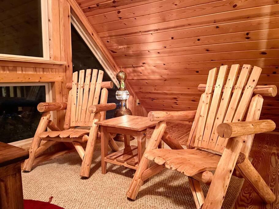 One Of A Kind Rustic Log Cabin Near Bryce Resort - Large Game Room - Fire Pit - Large Deck - Bbq Basye Εξωτερικό φωτογραφία